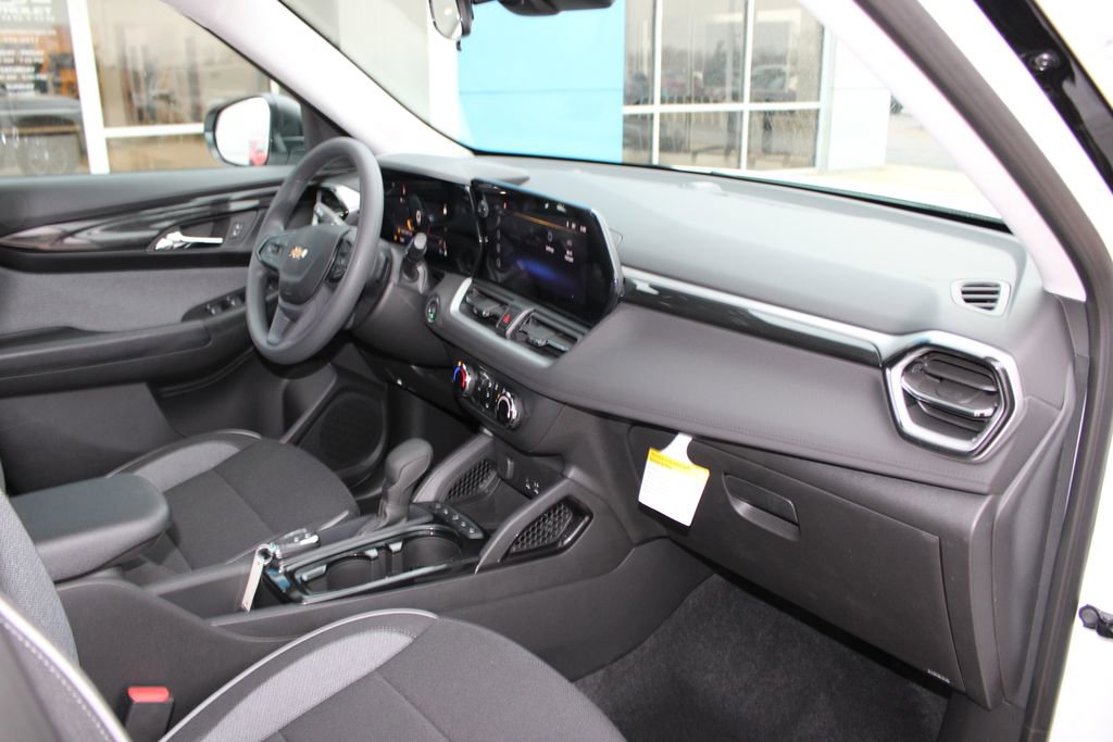 New 2026 Chevrolet TrailBlazer LS image 17