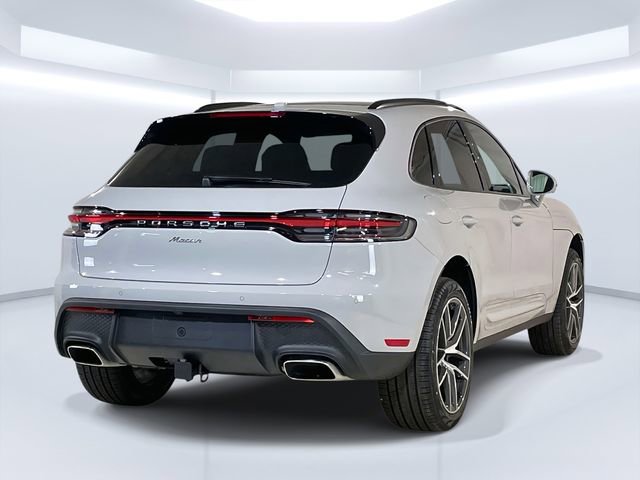 New 2026 Porsche Macan image 6