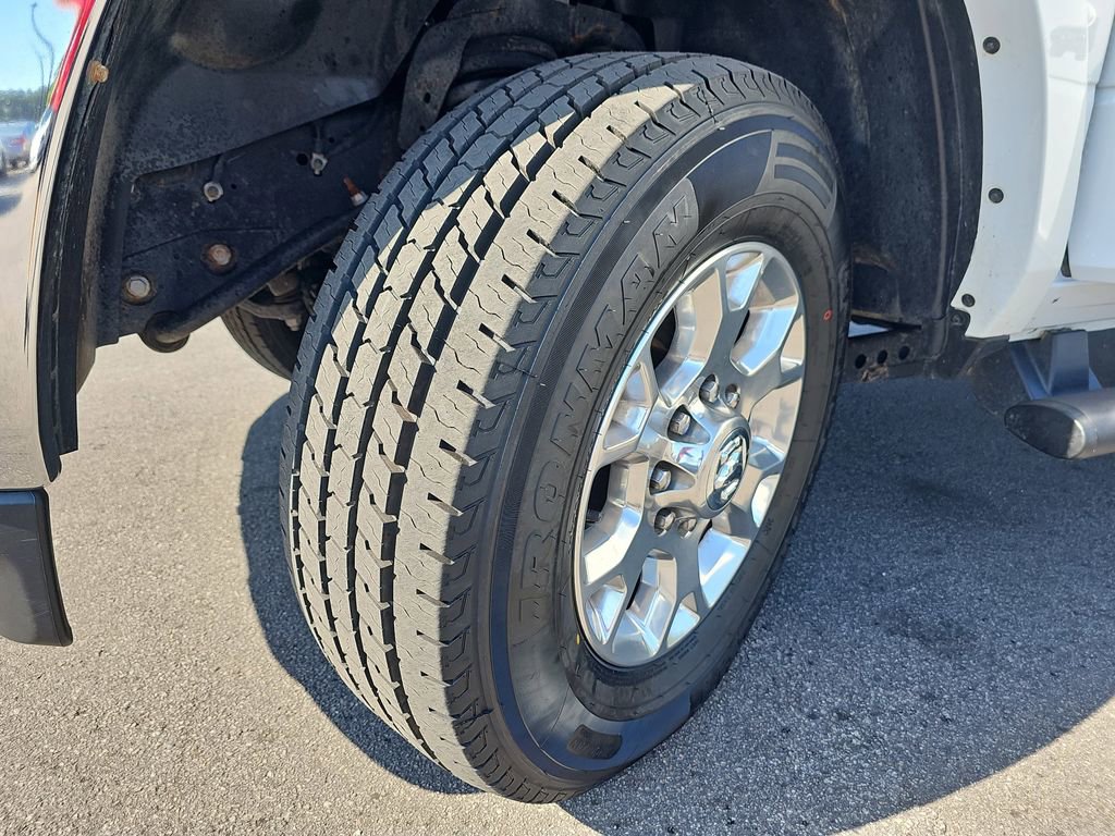 Used 2022 RAM 2500 Laramie w/ Snow Chief Group AWD/4WD image 31