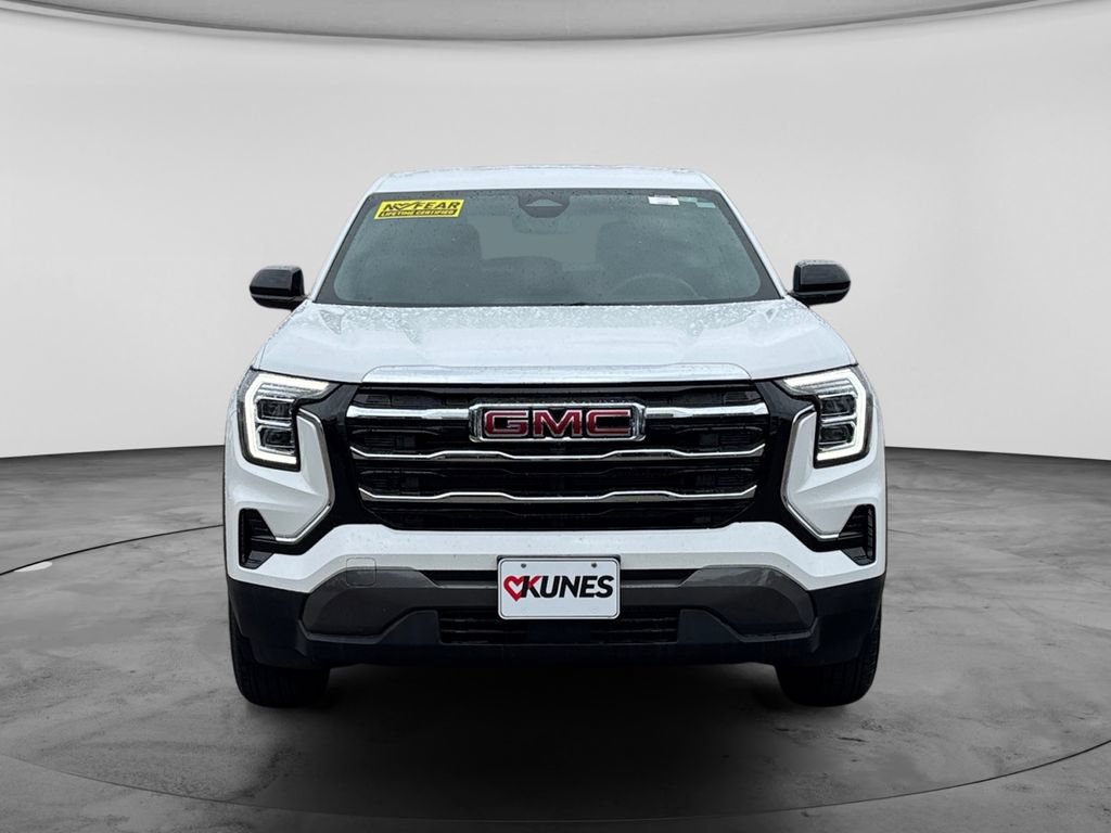 Used 2026 GMC Terrain Elevation AWD/4WD image 2
