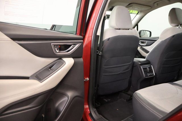 Used 2021 Subaru Forester Premium image 32