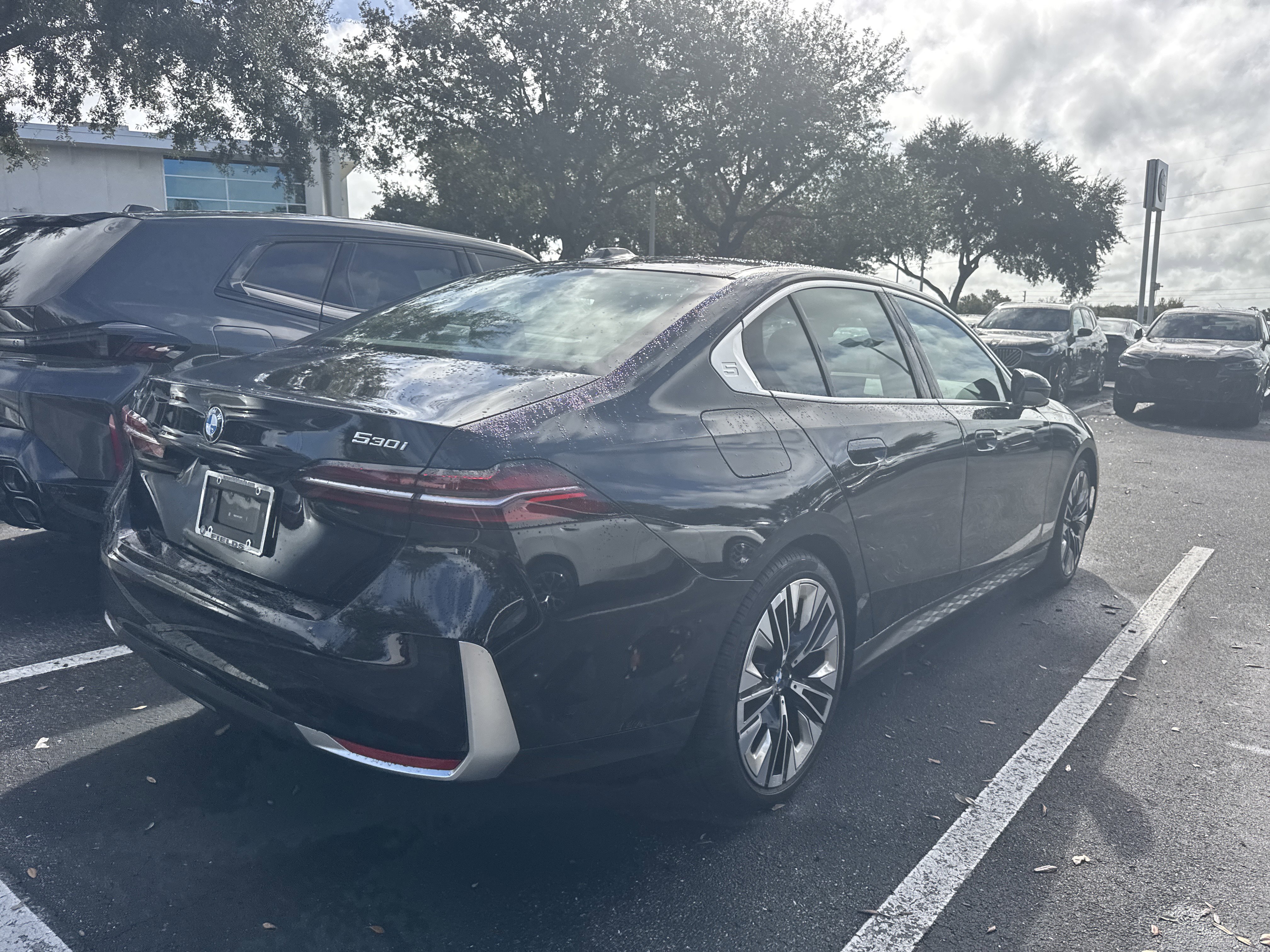 Certified 2025 BMW 530i xDrive image 2