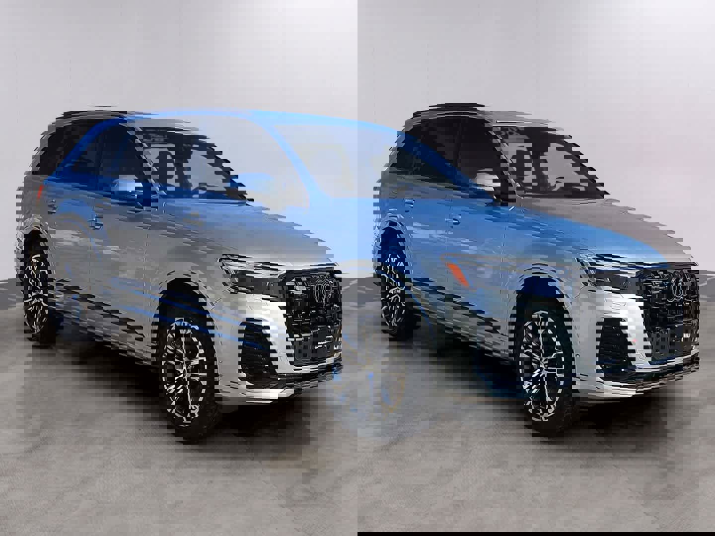 Certified 2025 Audi Q7 2.0T Premium Plus w/ Premium Plus Package image 10