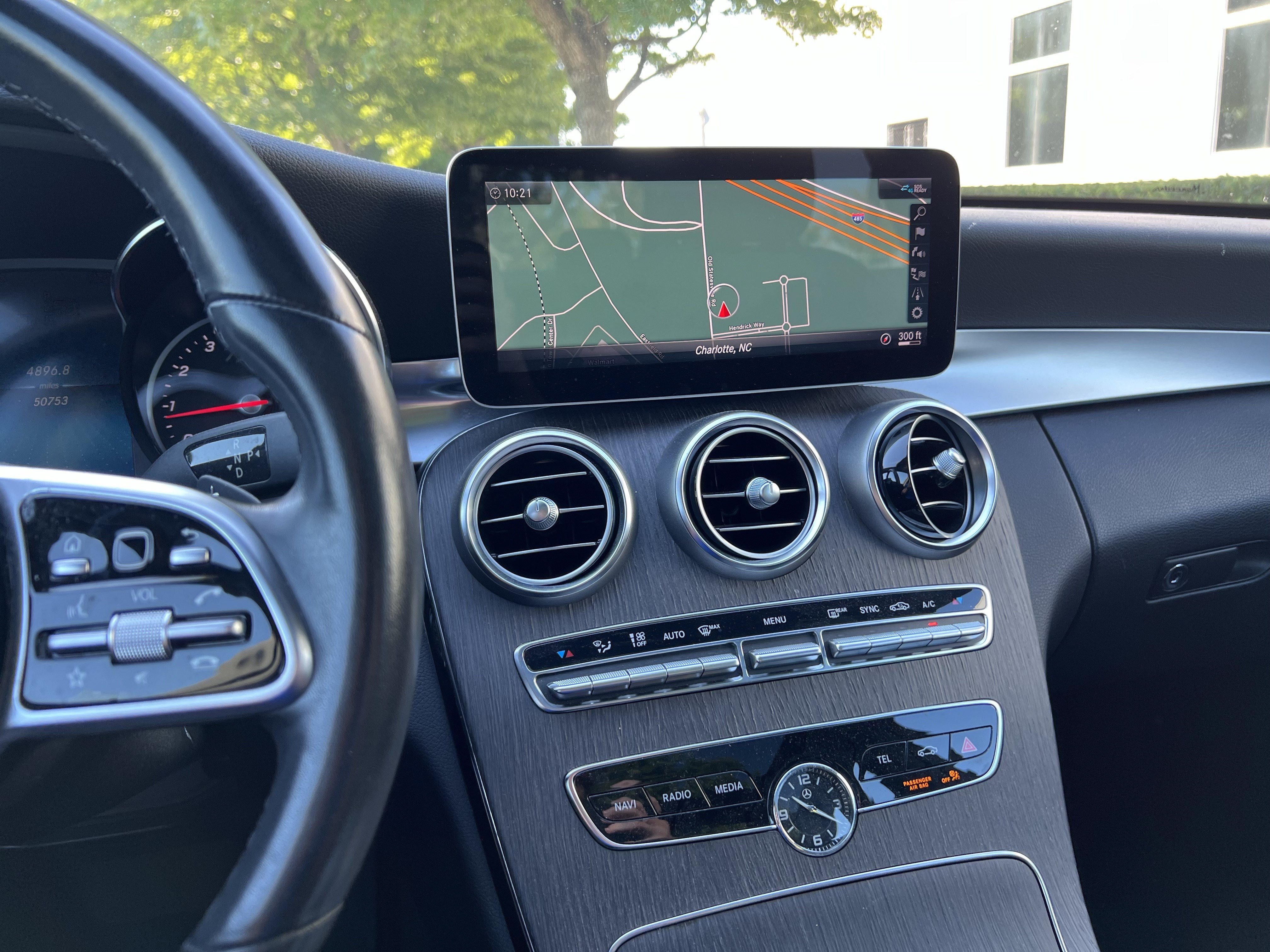 Certified 2019 Mercedes-Benz C 300 4MATIC Sedan image 31