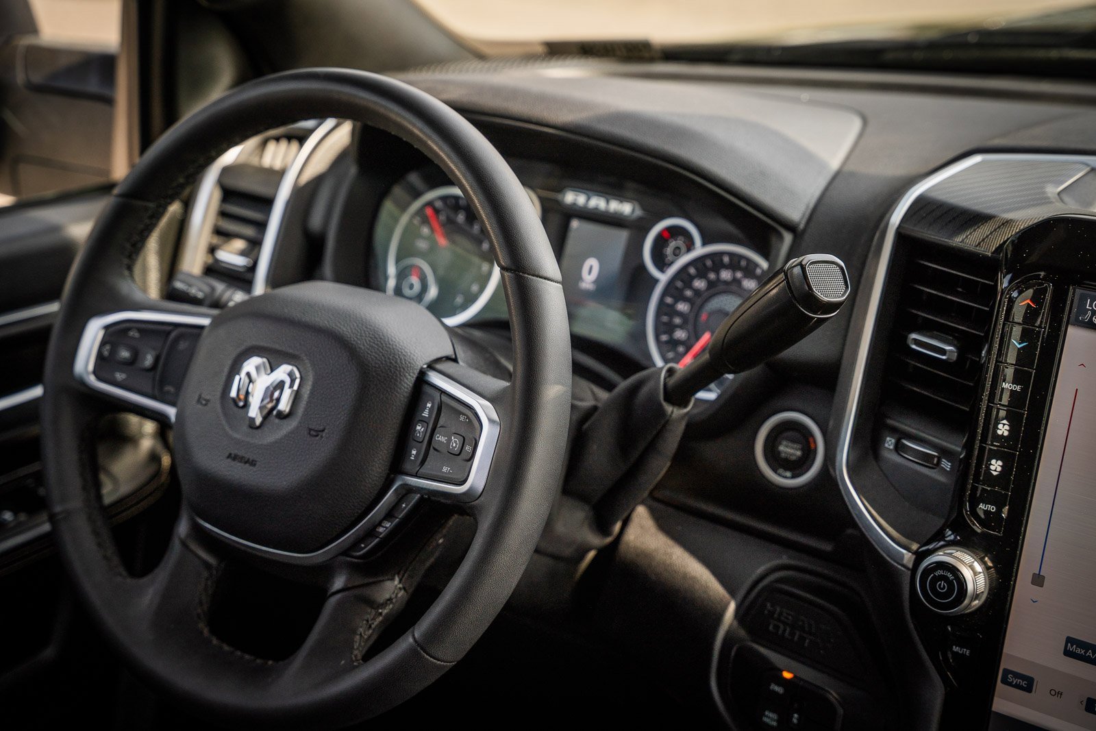 Used 2025 RAM 2500 Big Horn image 32