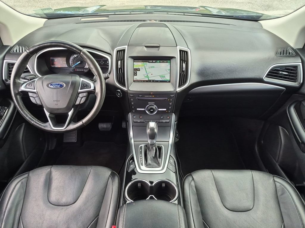 Used 2015 Ford Edge Titanium w/ Equipment Group 302A AWD/4WD image 32