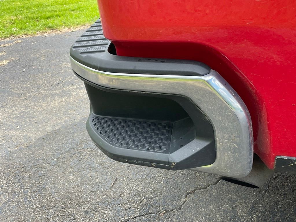 Certified 2023 Chevrolet Silverado 1500 LT AWD/4WD image 17