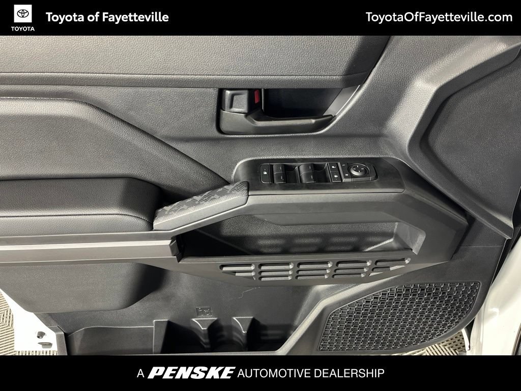Certified 2026 Toyota Tacoma SR5 AWD/4WD image 27