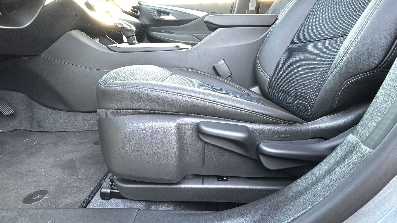 New 2025 Buick Envista Preferred w/ Convenience II Package image 23