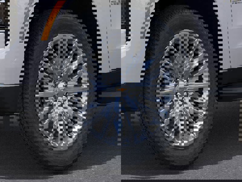 New 2025 Chevrolet Suburban Premier image 43