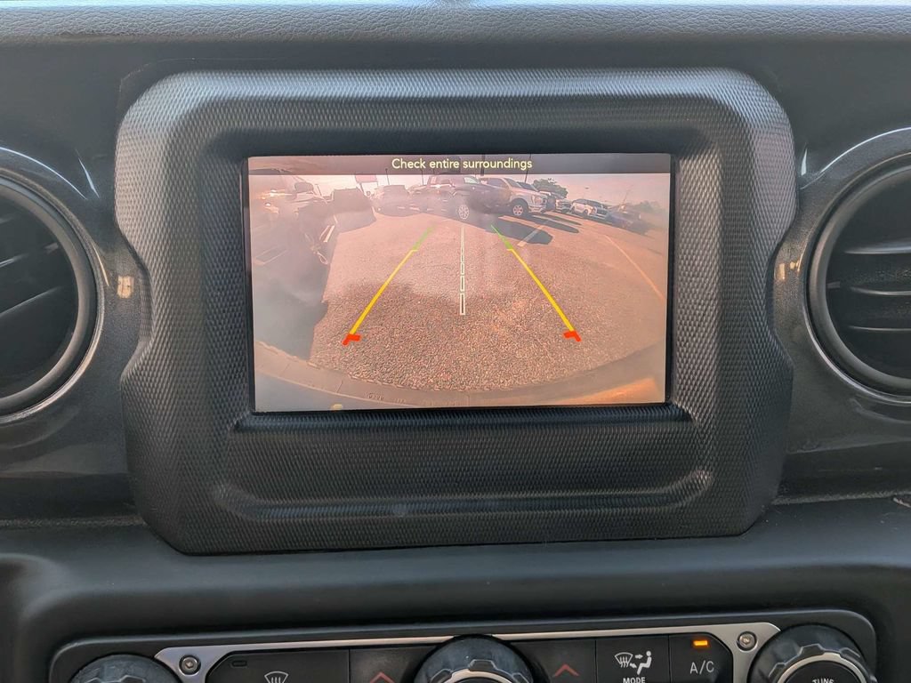 Used 2020 Jeep Wrangler Unlimited Sport AWD/4WD image 28