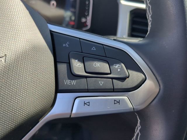 Used 2023 Volkswagen Atlas SE w/ Black Wheel Package image 28