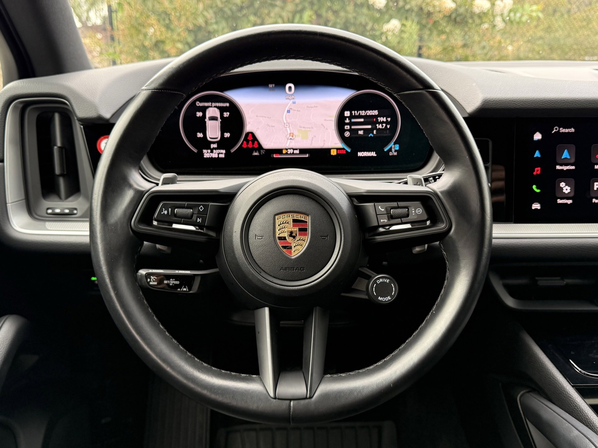 Certified 2024 Porsche Cayenne image 15