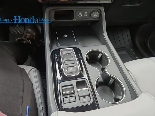 New 2025 Honda Pilot Touring image 29