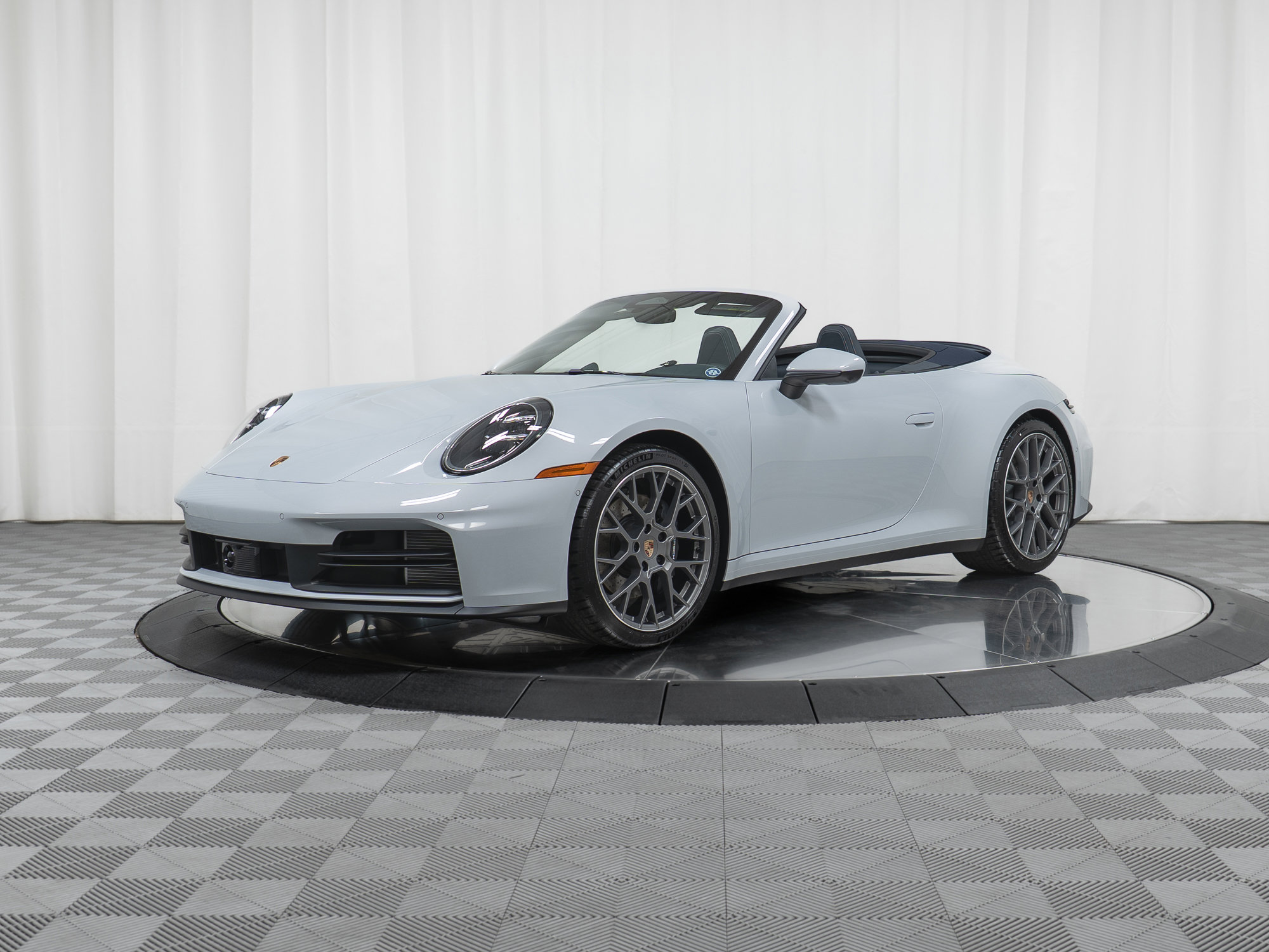 New 2026 Porsche 911 Carrera RWD image 1