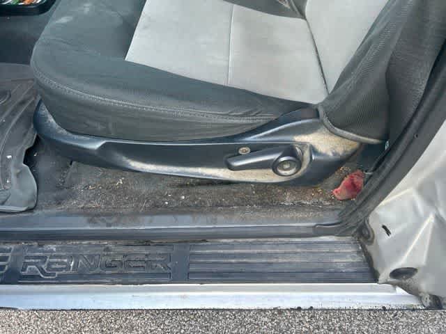 Used 2011 Ford Ranger XLT AWD/4WD image 24