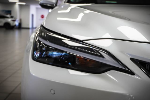 Used 2025 Lexus NX 250 FWD w/ Accessory Package (A2) image 28