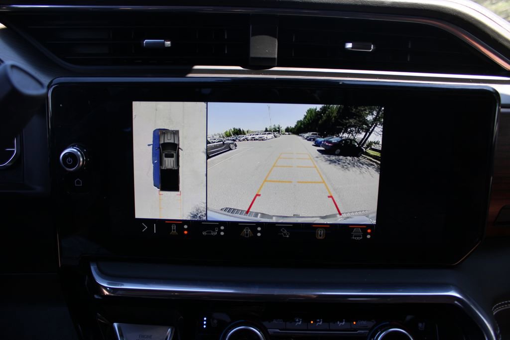 Used 2025 GMC Sierra 3500 Denali Ultimate image 29