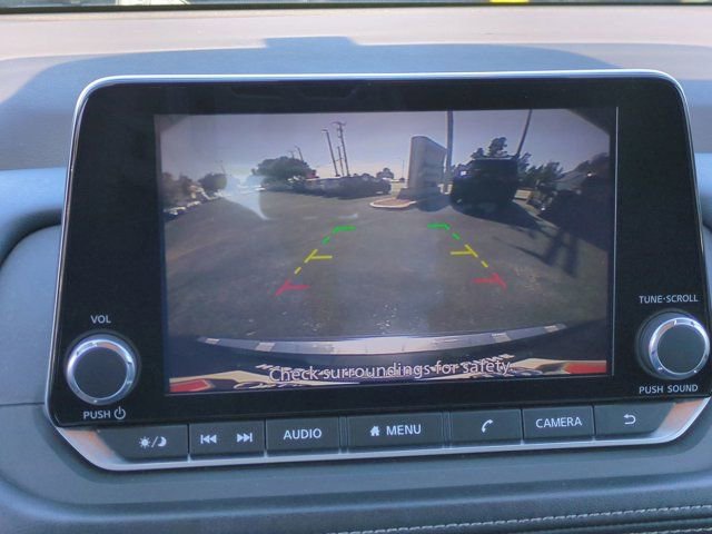 Certified 2023 Nissan Rogue SV FWD image 21