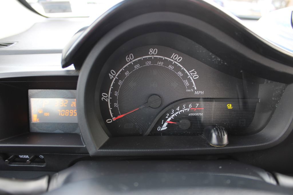 Used 2013 Scion iQ image 12