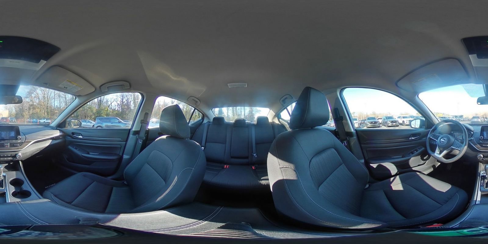 Used 2025 Nissan Altima 2.5 SV image 41