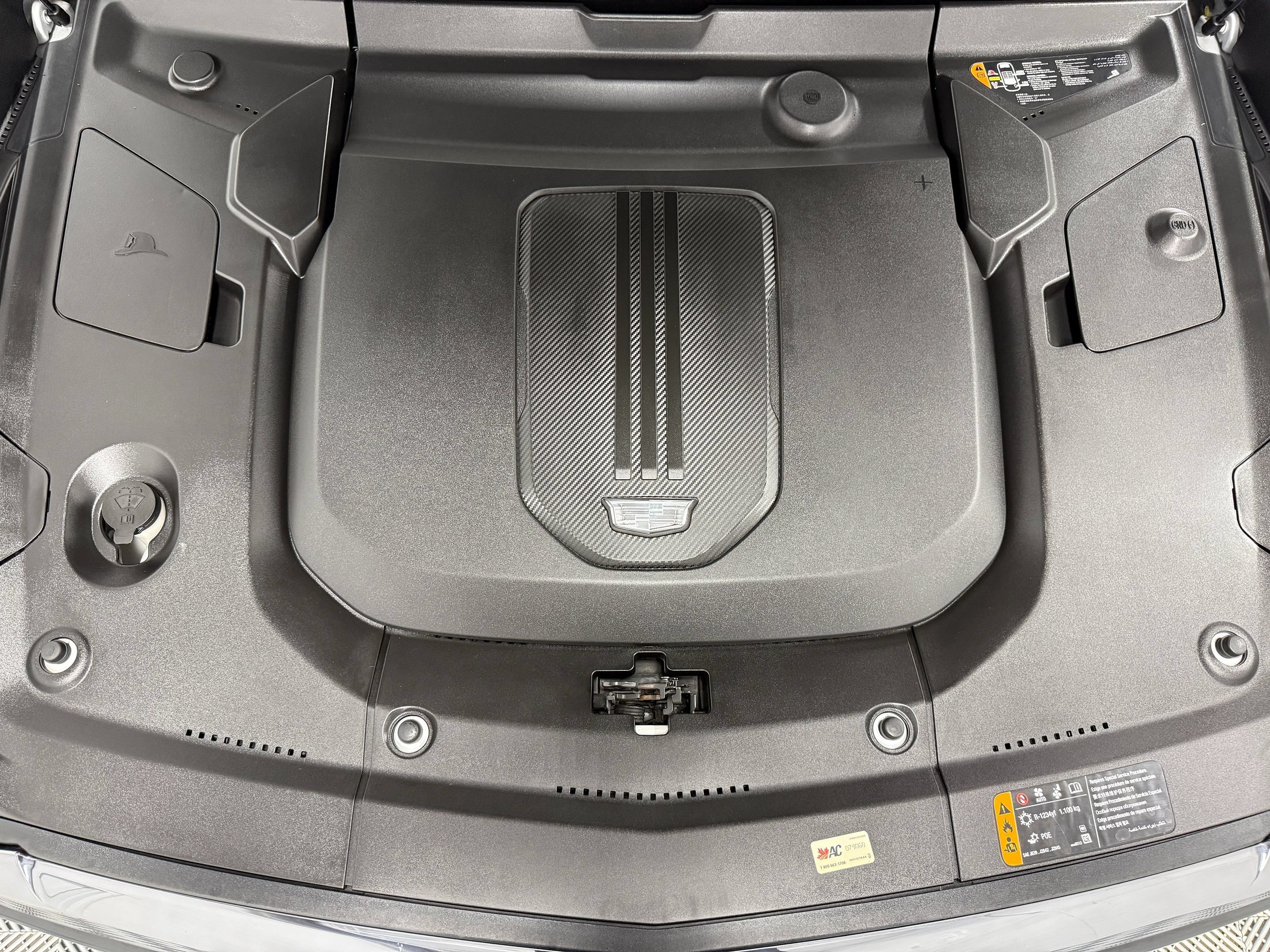 Used 2024 Cadillac Lyriq Sport RWD image 44