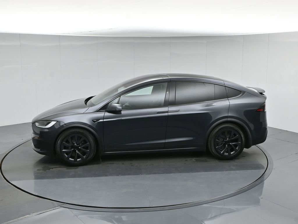 Used 2024 Tesla Model X image 39