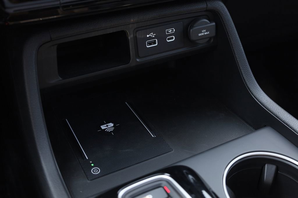 New 2025 Honda Pilot Black Edition image 23