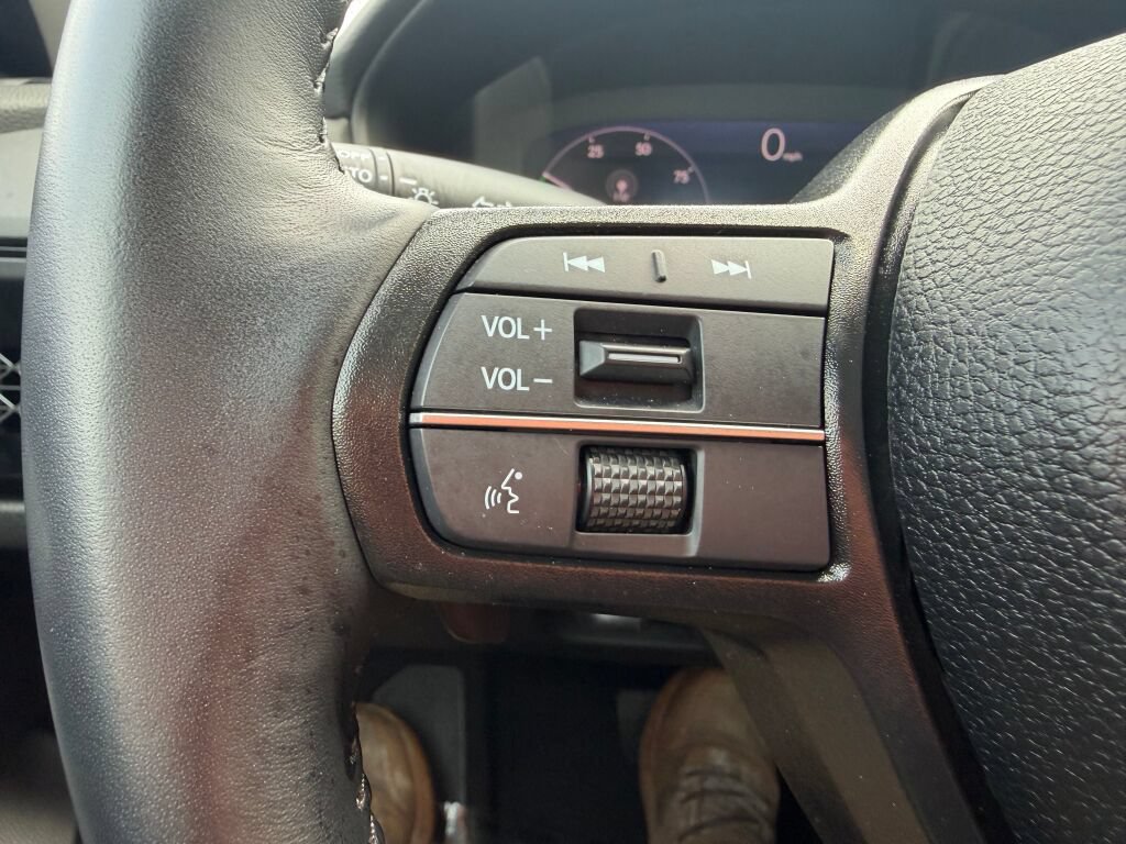 Used 2024 Honda Accord EX-L image 15