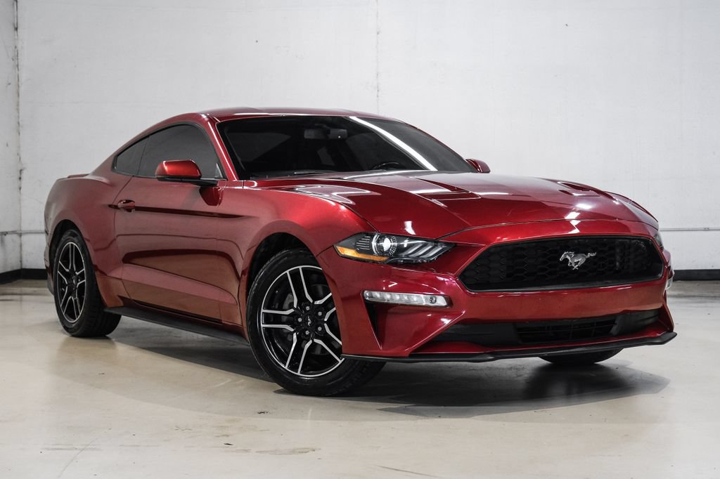Used 2019 Ford Mustang Coupe RWD image 8
