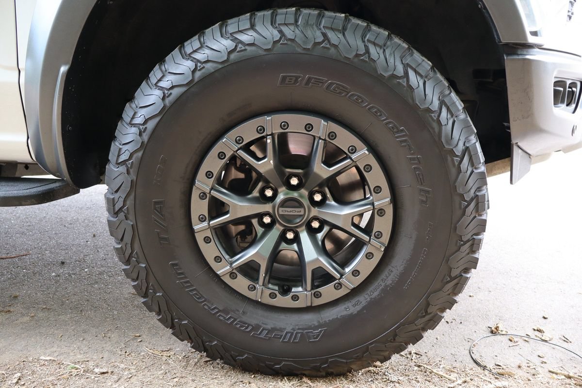 Used 2022 Ford F150 Raptor w/ Raptor 37 Performance Package AWD/4WD image 45
