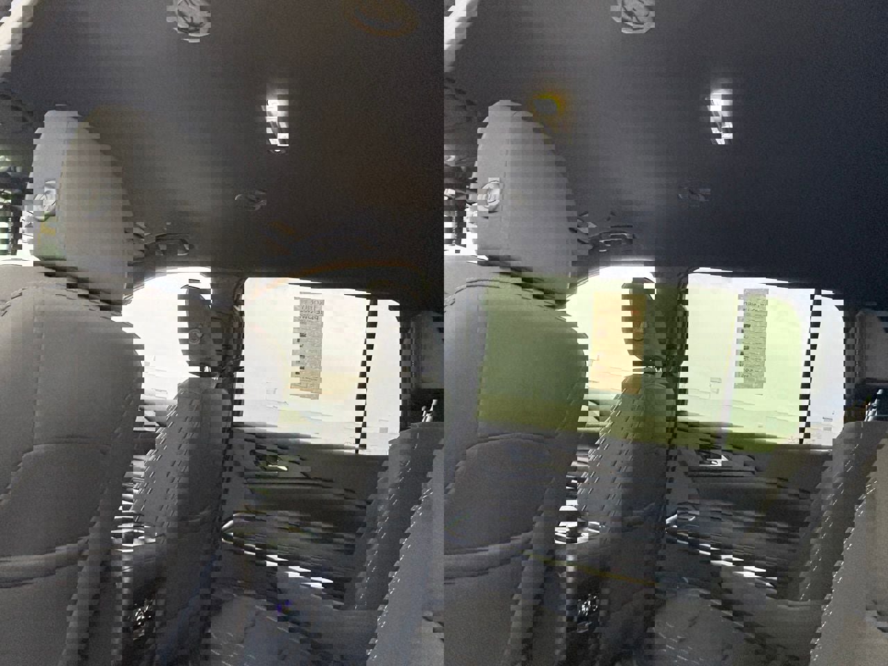 Used 2025 Chevrolet Traverse LT image 31