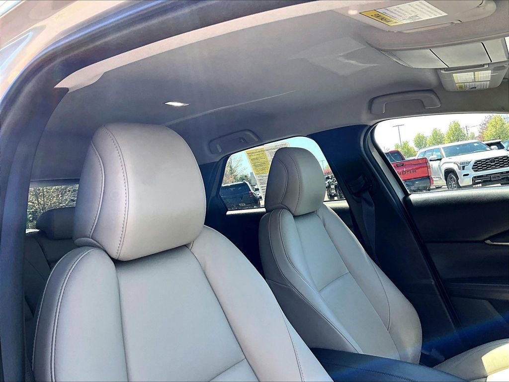 Used 2023 MAZDA CX-30 AWD 2.5 S w/ Preferred Package image 22