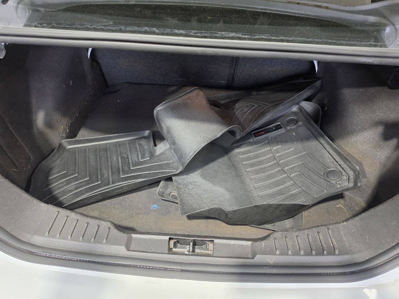 Used 2016 Ford Focus SE FWD image 19
