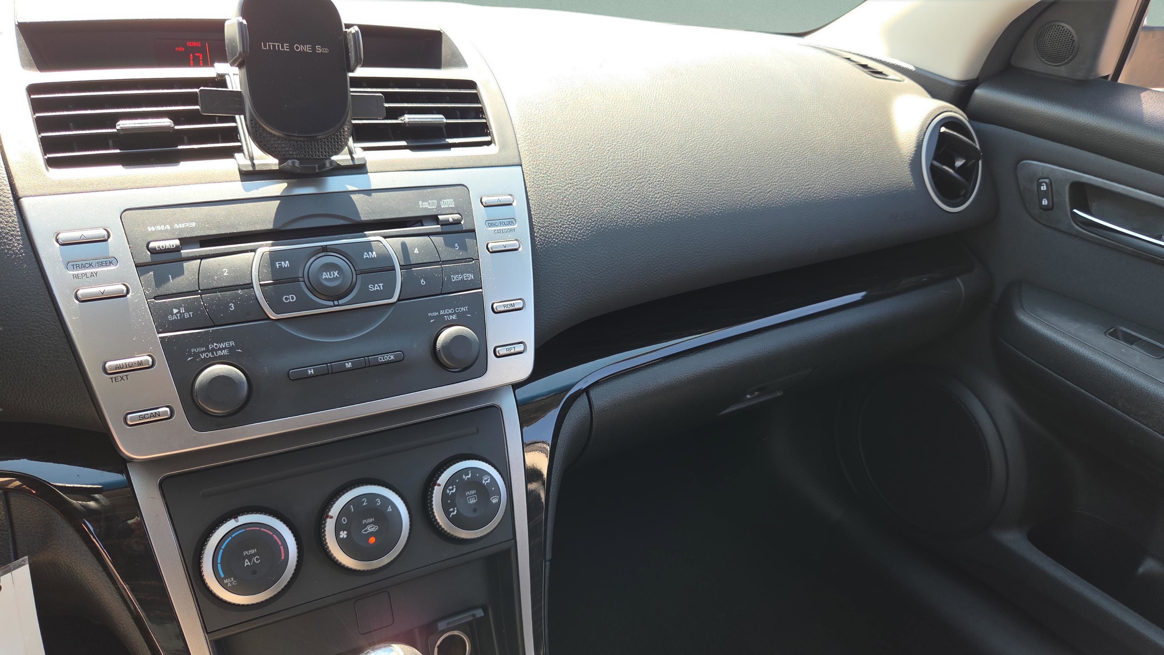 Used 2011 MAZDA MAZDA6 i Touring image 27