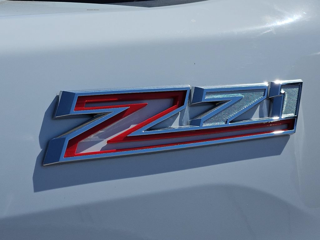 Used 2023 Chevrolet Silverado 2500 LT w/ Convenience Package AWD/4WD image 10