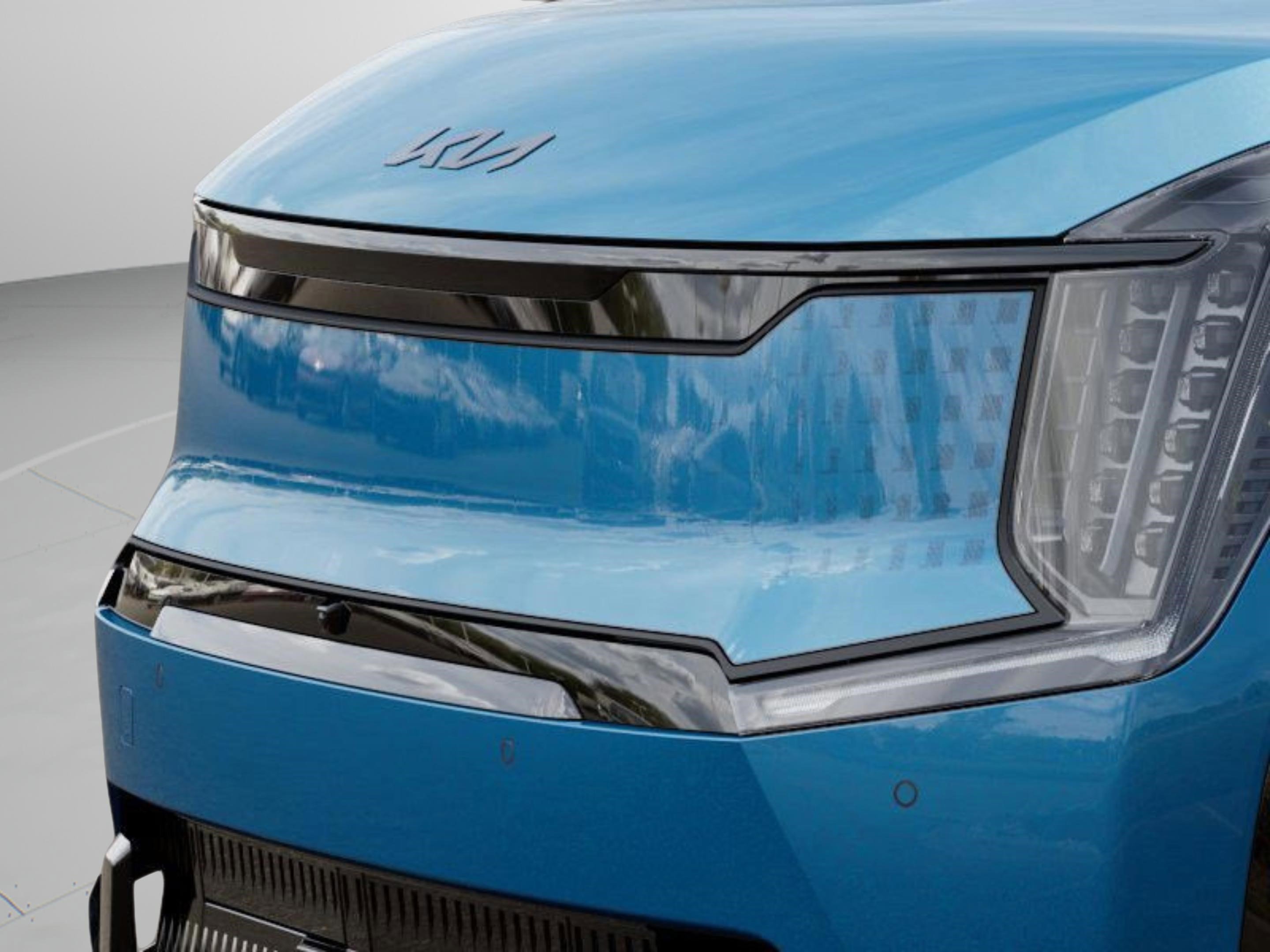 New 2026 Kia EV9 Land w/ Nightfall Edition Package image 13