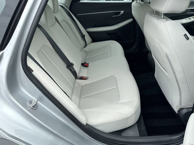 Certified 2025 Hyundai Sonata SE image 15