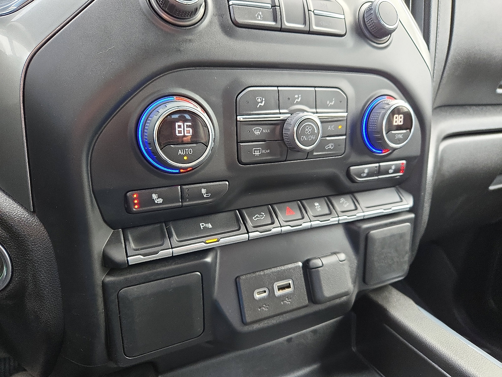 Used 2022 Chevrolet Silverado 1500 LT Trail Boss w/ Safety Package image 23