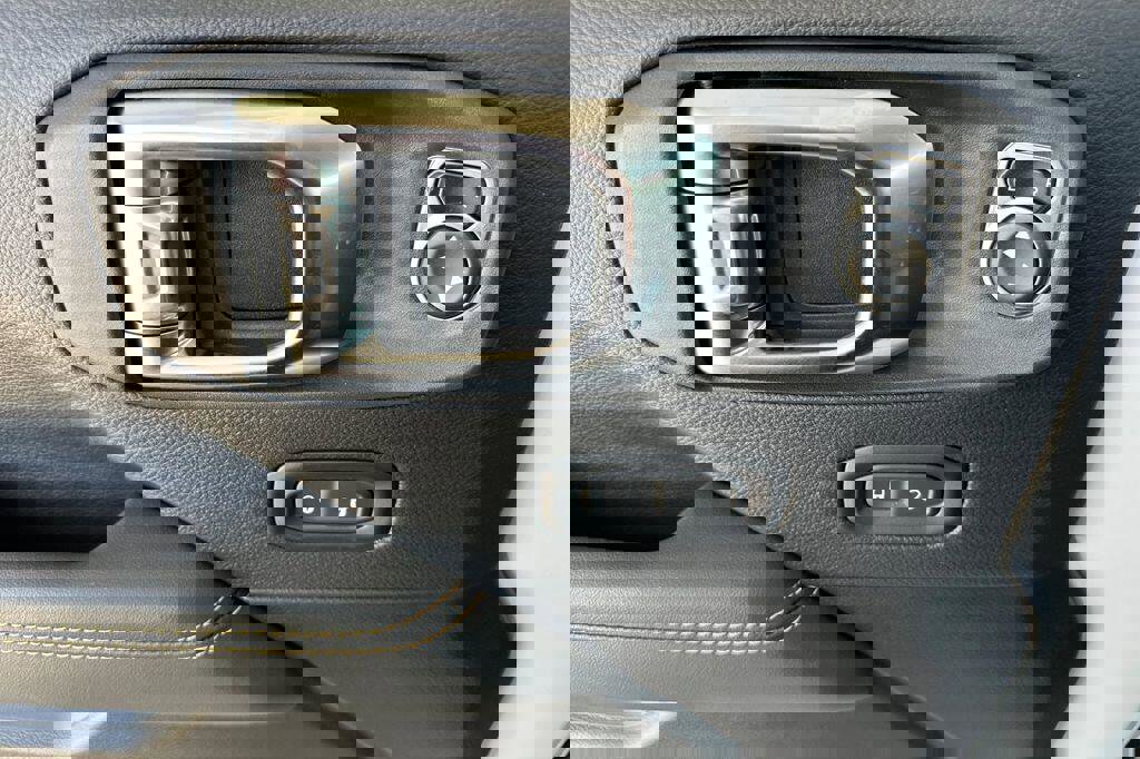 New 2025 Jeep Wrangler Unlimited Sahara w/ Safety Group image 8