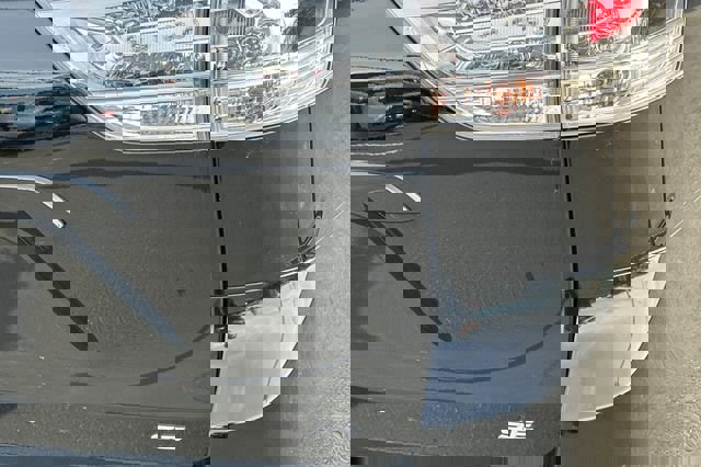 Used 2017 Toyota Sienna SE Premium image 33