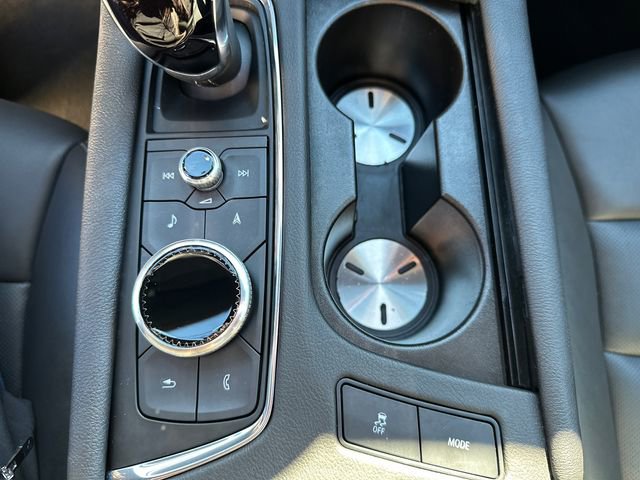 Used 2025 Cadillac XT5 Premium Luxury image 40