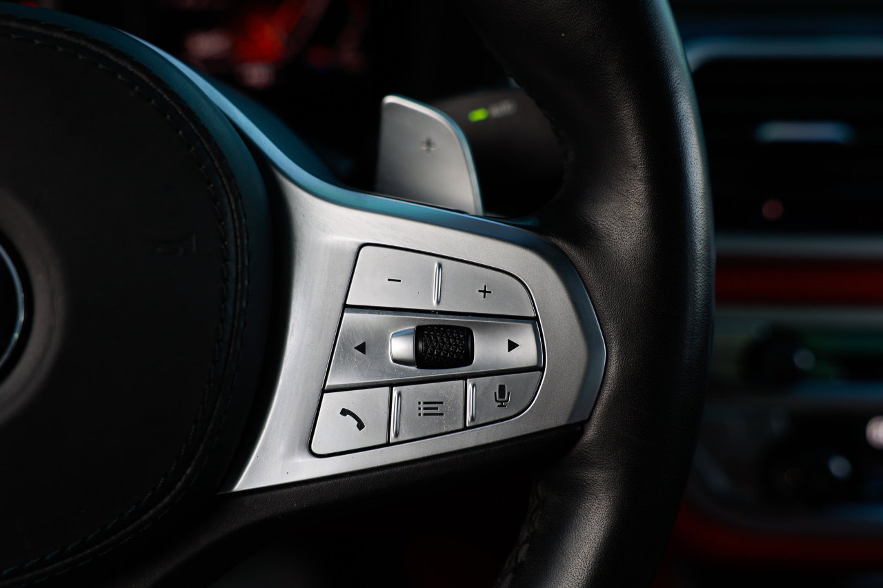 Used 2021 BMW 750i xDrive w/ Luxury Rear Seating Package image 32