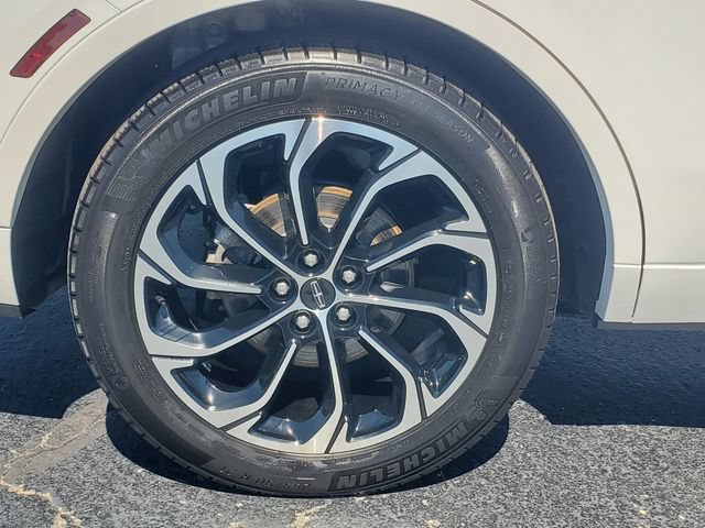 Certified 2024 Lincoln Nautilus Reserve w/ Equipment Group 202A AWD/4WD image 5