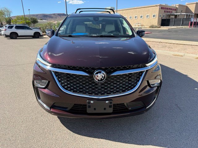 Used 2023 Buick Enclave Avenir w/ Avenir Technology Package AWD/4WD image 2