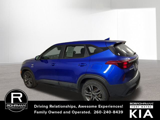 Certified 2022 Kia Seltos LX image 11