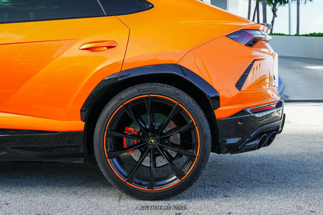 Used 2022 Lamborghini Urus image 5