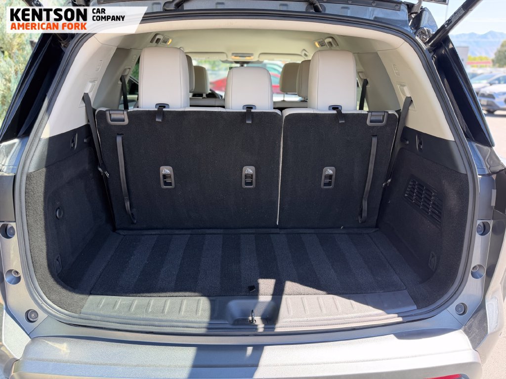Used 2026 Nissan Pathfinder SL AWD/4WD image 35
