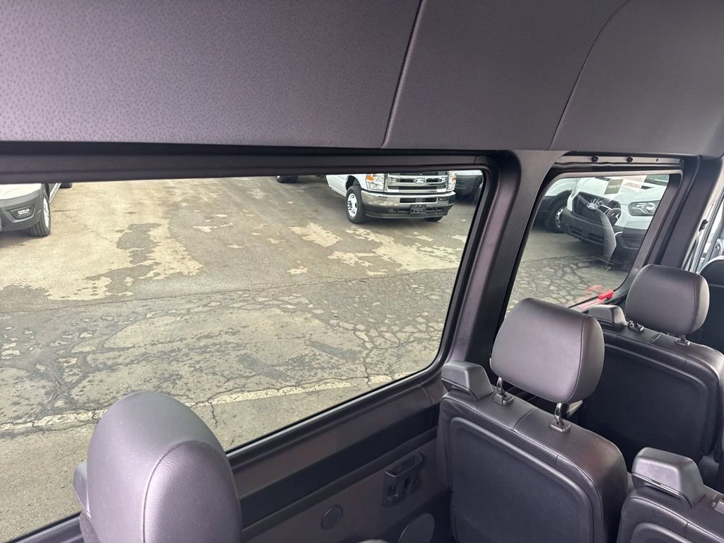 Used 2022 Mercedes-Benz Sprinter 2500 image 46