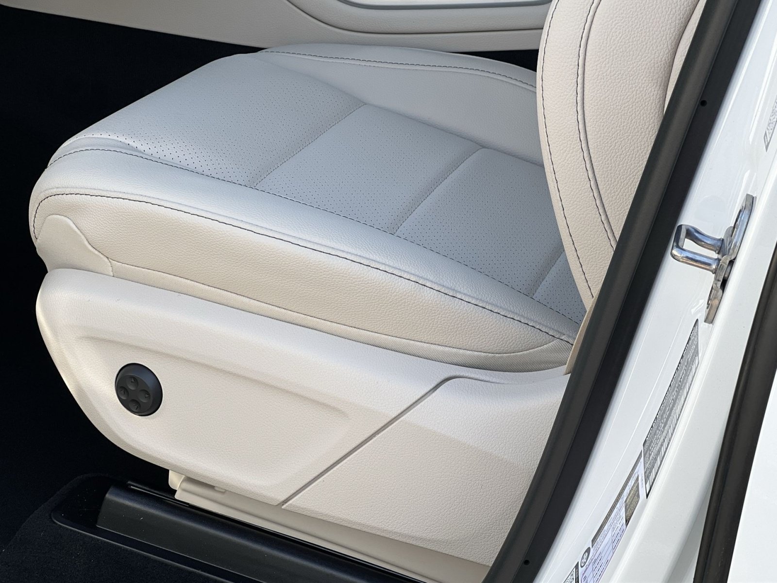New 2026 Mercedes-Benz GLE 350 4MATIC image 12